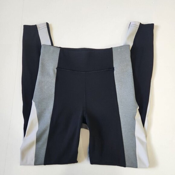 Athleta‎ Crest Colorblock Leggings S Black Gray White High Waist 487742 - Picture 9 of 10